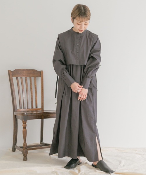 ITEMS URBANRESEARCH(アイテムズ アーバンリサーチ)の「ベストセットシャツワンピース(シャツワンピース・レディース・オフホワイト/ブルー系その他/チャコールグレー・FREE)」の15枚目の写真