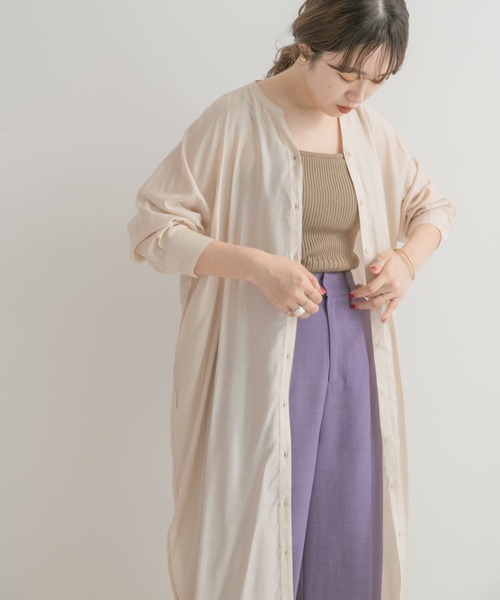 ITEMS URBANRESEARCH（アイテムズ アーバンリサーチ）の「ノーカラーロングシャツワンピース（シャツワンピース・レディース・チャコールグレー/ベージュ/パープル/ブルー・FREE）」の22枚目の写真