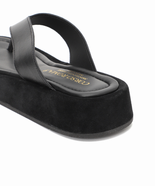 CORSO ROMA，9（コルソローマ）の「CORSO ROMA 9 レザーアツゾコトングサンダル（サンダル・レディース・キャメル/ブラック系その他・36/37/38）」の16枚目の写真