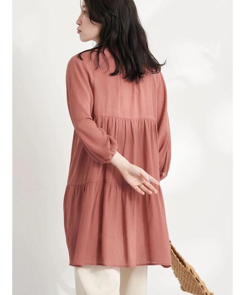 earth music&ecology(アースミュージックアンドエコロジー)の「レンチングEV楊柳ティアードチュニック(その他トップス・レディース・オフホワイト/ブラック/モカ/テラコッタ/イエロー・FREE)」の19枚目の写真