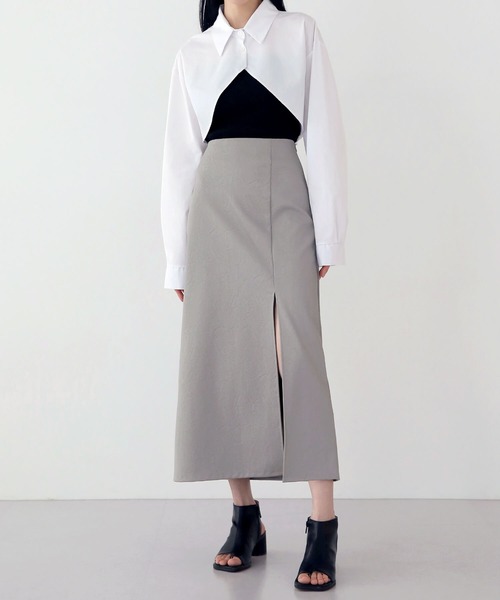 UNE MANSION（ユヌマンション）の「【お気に入り19000突破！】【８カラー展開】クロップドボレロシャツ（シャツ/ブラウス・レディース・ホワイト/ブラック/ネイビー/ワイン/チャコール/スカイブルー/ピンク/クリーム・FREE）」の12枚目の写真