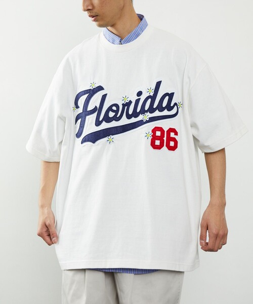 FREAK'S STORE（フリークスストア）の「FREAK'S STORE/フリークスストア フェルトロゴ  フラワー刺繍TEE/サガラ/刺繍/チームロゴ/花柄（Tシャツ/カットソー・メンズ・ホワイト/ブラック/グレー/アッシュグレー/グリーン/ネイビー・SMALL/MEDIUM/LARGE）」の14枚目の写真