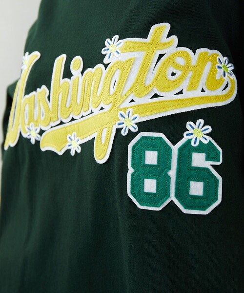 FREAK'S STORE（フリークスストア）の「FREAK'S STORE/フリークスストア フェルトロゴ  フラワー刺繍TEE/サガラ/刺繍/チームロゴ/花柄（Tシャツ/カットソー・メンズ・ホワイト/ブラック/グレー/アッシュグレー/グリーン/ネイビー・SMALL/MEDIUM/LARGE）」の21枚目の写真