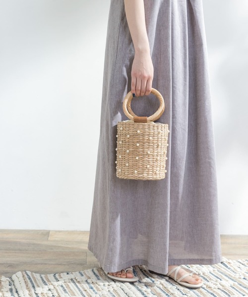 F by ROSSO(エフバイロッソ)の「F by ROSSO パールカゴバッグ(かごバッグ・レディース・ナチュラル・-)」の5枚目の写真