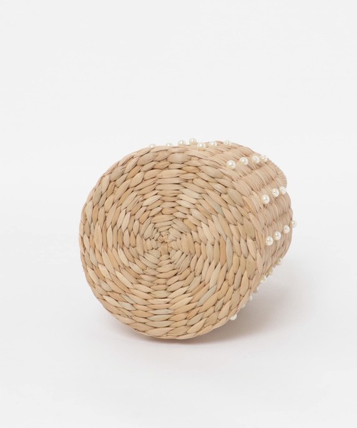 F by ROSSO(エフバイロッソ)の「F by ROSSO パールカゴバッグ(かごバッグ・レディース・ナチュラル・-)」の8枚目の写真