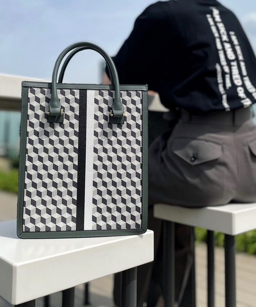 intoxic.（イントキシック）の「【intoxic.】THE CUBE BRICKLANE 