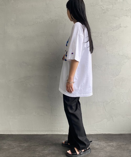 Champion（チャンピオン）の「[Champion/チャンピオン] T1011 UCLA カレッジロゴプリントTシャツ（Tシャツ/カットソー・レディース・ホワイト/ネイビー・S/M/L/XL）」の7枚目の写真