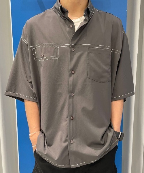 DANKE SCHON(ダンケシェーン)の「DankeSchon/ダンケシェーン/0ステッチ撥水SN s/s Shirts(シャツ/ブラウス・メンズ・ブラック/グレー・MEDIUM/LARGE)」の1枚目の写真