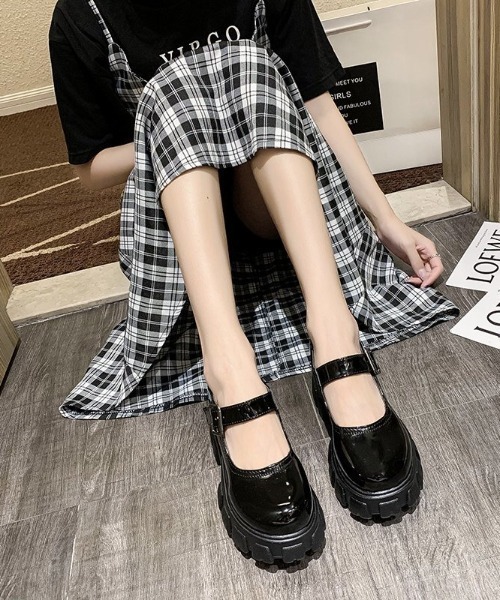 Shoes in Closet（シューズインクローゼット）の「厚底 凹凸デザインソール メリージェーン / ストラップ シューズ 832（パンプス・レディース・ブラック/ブラック系その他・LL/S/M/L）」の10枚目の写真