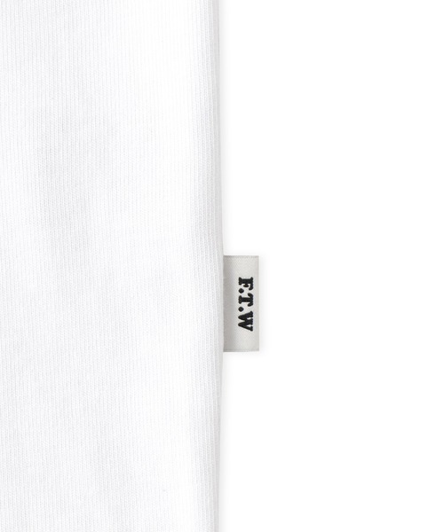 FTW(エフティダブリュー)の「APPLE S/S TEE(Tシャツ/カットソー・メンズ・ホワイト/ブラック・MEDIUM/LARGE)」の9枚目の写真