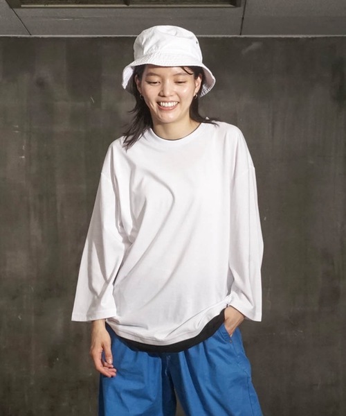 Blue Standard （ブルースタンダード）の「【BLUE STANDARD/ブルースタンダード】ZEROSTZEROSTAIN ゼロステイン 汗染みの目立ちにくいTシャツ　UVカット　撥水性　汚れが付きにくい　フェイクレイヤード7分袖Tシャツ（Tシャツ/カットソー・メンズ・ホワイト/ブラック/ベージュ/オリーブ/ブルー・MEDIUM/LARGE/X-LARGE）」の8枚目の写真