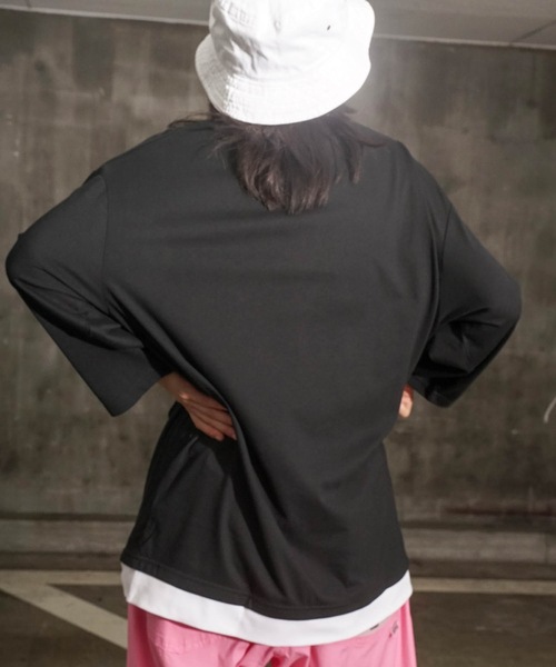 Blue Standard （ブルースタンダード）の「【BLUE STANDARD/ブルースタンダード】ZEROSTZEROSTAIN ゼロステイン 汗染みの目立ちにくいTシャツ　UVカット　撥水性　汚れが付きにくい　フェイクレイヤード7分袖Tシャツ（Tシャツ/カットソー・メンズ・ホワイト/ブラック/ベージュ/オリーブ/ブルー・MEDIUM/LARGE/X-LARGE）」の15枚目の写真