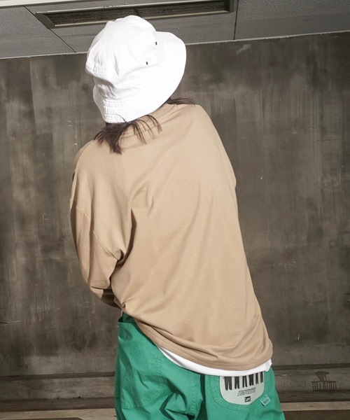 Blue Standard （ブルースタンダード）の「【BLUE STANDARD/ブルースタンダード】ZEROSTZEROSTAIN ゼロステイン 汗染みの目立ちにくいTシャツ　UVカット　撥水性　汚れが付きにくい　フェイクレイヤード7分袖Tシャツ（Tシャツ/カットソー・メンズ・ホワイト/ブラック/ベージュ/オリーブ/ブルー・MEDIUM/LARGE/X-LARGE）」の20枚目の写真