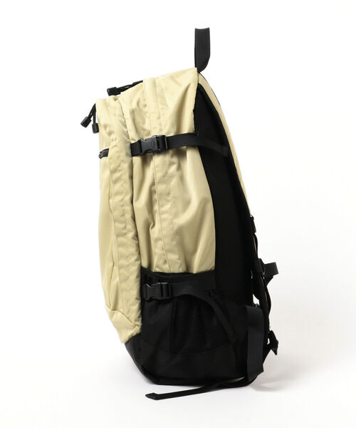 Ray BEAMS(レイビームス)の「【WEB限定】DANTON / ナイロンツイル バックパック MONT FARON 27(バックパック/リュック・レディース・ブラック/ベージュ・ONE SIZE)」の7枚目の写真