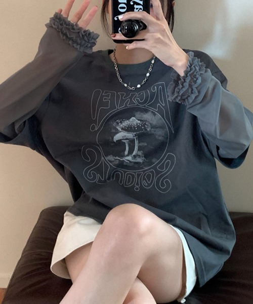 meJane（ミージェーン）の「異素材チュールスリーブドッキングロングＴシャツ（Tシャツ/カットソー・レディース・ヘザーグレー/グレイッシュベージュ・FREE）」の3枚目の写真