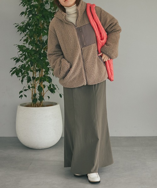 un dix cors（アンディコール）の「プチプラが嬉しい　フードボアブルゾン（ブルゾン・レディース・アイボリー/モカ・FREE）」の6枚目の写真