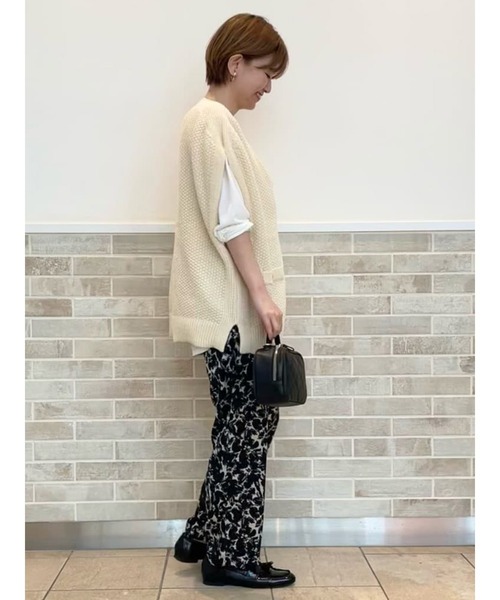 Lugnoncure（ルノンキュール）の「ツイード風ニットベスト（ベスト・レディース・ブラック/ベージュ/オフホワイト・ﾌﾘ-）」の11枚目の写真