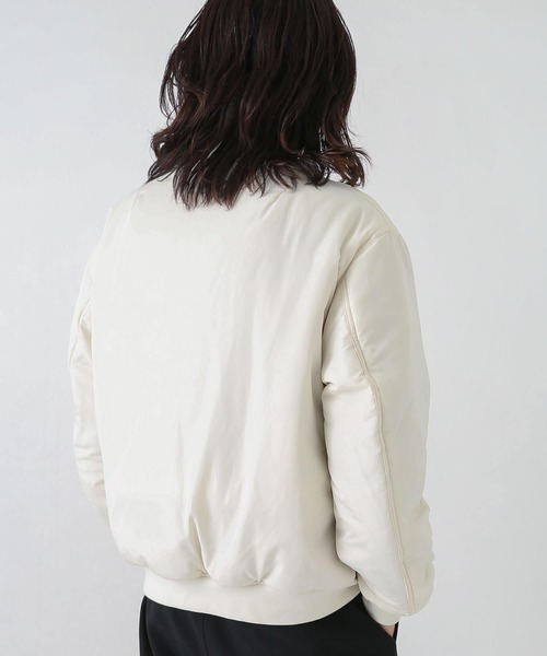URBAN RESEARCH Sonny Label（アーバンリサーチサニーレーベル）の「中綿リバーシブルMA-1（MA-1・メンズ・ベージュ系その他/グリーン系その他/ホワイト系その他・MEDIUM/LARGE/X-LARGE）」の20枚目の写真