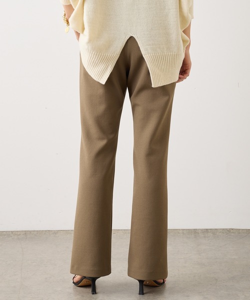 OUVRAGE CLASSE（ウヴラージュクラス）の「センターシームスリットパンツ（その他パンツ・レディース・モカ/ブラック・FREE）」の14枚目の写真