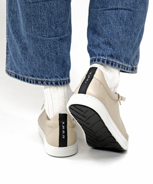O.T.A（オーティーエー）の「GRAVIERE/グラヴィエール デザート (UNISEX)（スニーカー・レディース・ナチュラル・37/38/39/40/41/42/43）」の12枚目の写真