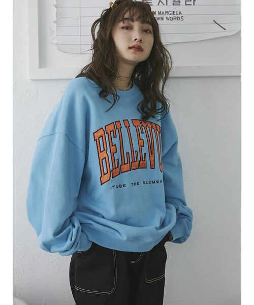 jouetie(ジュエティ)の「サテンロゴBIGプルオーバー【スウェット】(スウェット・レディース・ブルー/オフホワイト/ブラック・MEDIUM)」の6枚目の写真