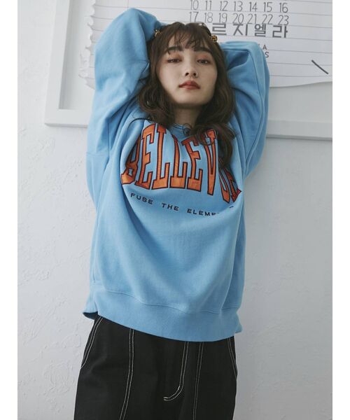 【新品】ヴィトゥエルヴ　レディース　プルオーバー　Sサイズ jouetie（ジュエティ）の「サテンロゴBIGプルオーバー【スウェット