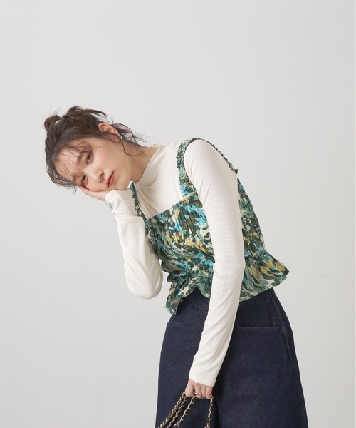 N.（N. Natural Beauty Basic）（エヌエヌナチュラルビューティーベーシック）の「◆ＬＩＢＥＲＴＹ　ビスチェ（ベスト・レディース・ピンク/グリーン・MEDIUM）」の4枚目の写真