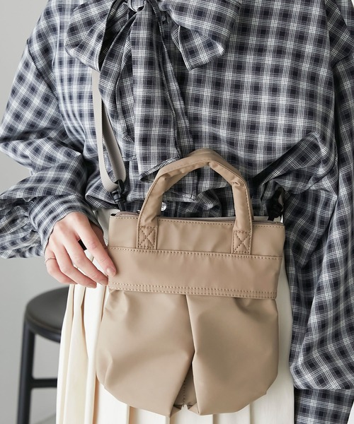 BONLECILL(ボンルシール)の「2wayヘルメットミニショルダーバッグ(ショルダーバッグ・レディース・ブラック/カーキ/アイボリー/ベージュ・FREE)」の12枚目の写真