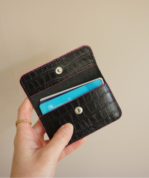 TIDEWAY（タイドウェイ）の「NEON CARD CASE（カードケース・レディース・ブラック系/グリーン/ピンク/ブルー/ブラック・FREE）」の7枚目の写真