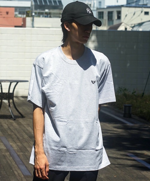 HANES(ヘインズ)の「【Hanes/ヘインズ】BEEFY ビーフィー ワンポイントワッペン Tシャツ(Tシャツ/カットソー・メンズ・グレー/ブラック/ネイビー/ホワイト・LARGE/X-LARGE/SMALL/MEDIUM)」の3枚目の写真