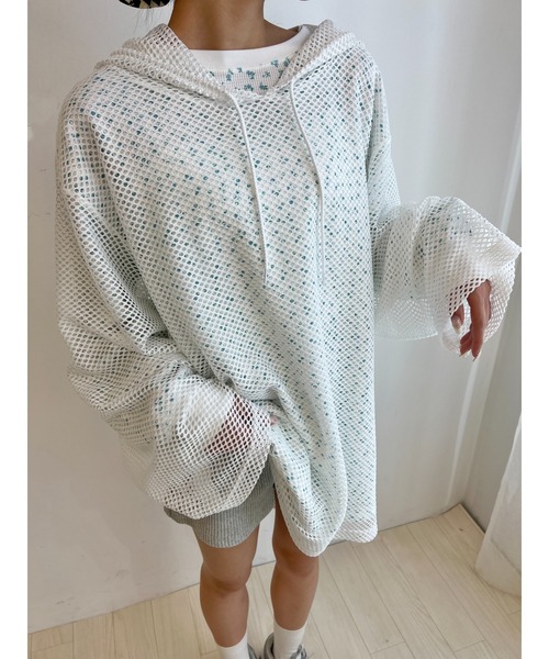 WC(ダブル シー)の「メッシュビッグパーカー(Tシャツ/カットソー・レディース・ブラック/ライトパープル/ピンク/ホワイト・FREE)」の1枚目の写真