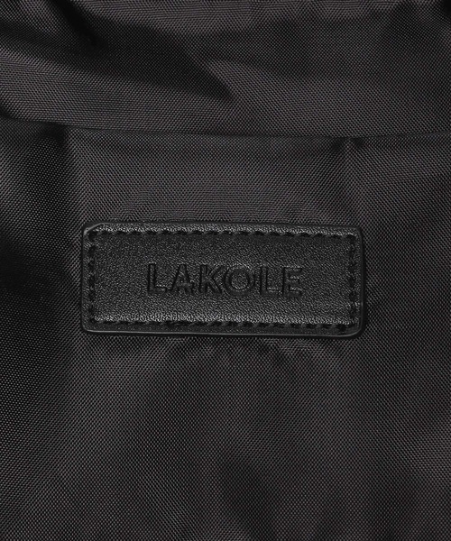 LAKOLE（ラコレ）の「フェイクレザーボディバッグ / 183126（ボディバッグ/ウエストポーチ・レディース・ブラック/ホワイト/シルバー・FREE）」の12枚目の写真