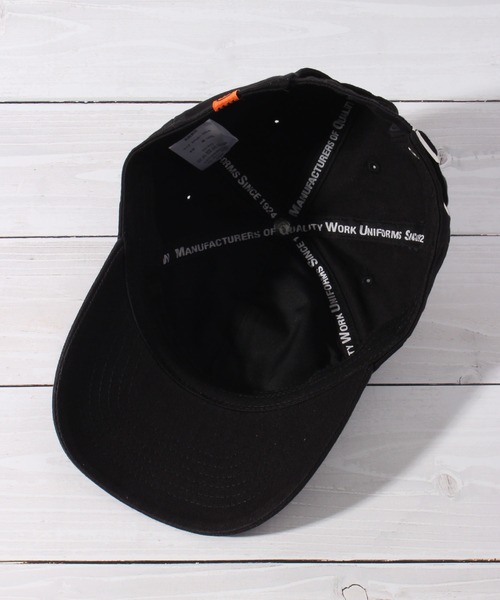 UNIVERSAL OVERALL(ユニバーサルオーバーオール)の「【UNIVERSAL OVERALL/ユニバーサルオーバーオール】UQロゴ刺繍T/Cツイルキャップ(キャップ・メンズ・グリーン/チャコール/ホワイト/ブラック/ブラウン/グレー・FREE)」の10枚目の写真