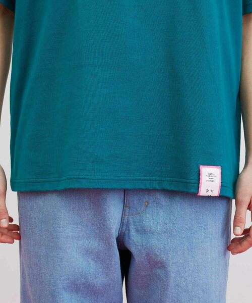 FRAPBOIS(フラボア)の「【WEB限定カラー:ホワイト×ブラック、ブラック×イエロー】フキダシT(Tシャツ/カットソー・レディース・ホワイト×グリーン/ホワイト×ブラック/ブラック系その他/ブラック×イエロー/グリーン系その他・1/2)」の10枚目の写真