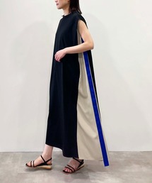 サイドラインテープワンピース