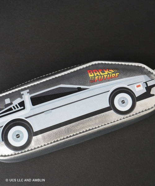 BIRTHDAY BAR（バースデイバー）の「【Back to the Future】オリジナル デロリアン スリムポーチ（ポーチ・レディース・シルバー・フリー）」の3枚目の写真