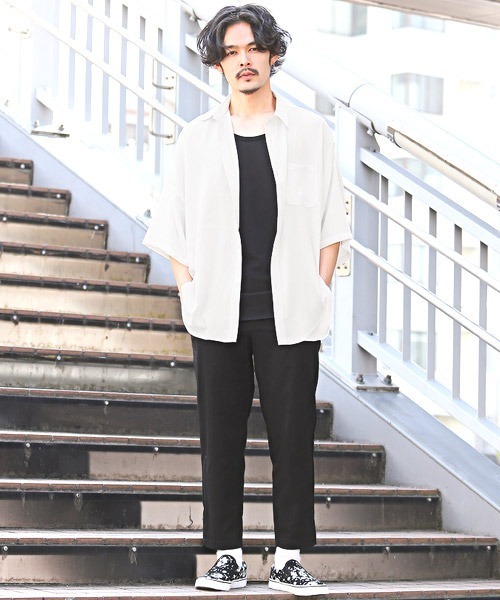 LUXSTYLE（ラグスタイル）の「ビッグシルエット半袖シャツ（シャツ/ブラウス・メンズ・ブラック/ホワイト/ブルーグレー/グリーン・L/M/XL）」の7枚目の写真