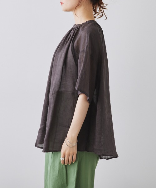 PUAL CE CIN（ピュアルセシン）の「ラミープルオーバーブラウス（シャツ/ブラウス・レディース・オリーブ/オフホワイト/チャコールグレー・FREE）」の14枚目の写真