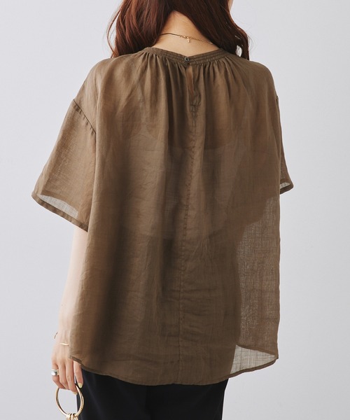 PUAL CE CIN（ピュアルセシン）の「ラミープルオーバーブラウス（シャツ/ブラウス・レディース・オリーブ/オフホワイト/チャコールグレー・FREE）」の8枚目の写真