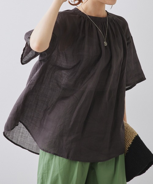 PUAL CE CIN（ピュアルセシン）の「ラミープルオーバーブラウス（シャツ/ブラウス・レディース・オリーブ/オフホワイト/チャコールグレー・FREE）」の10枚目の写真