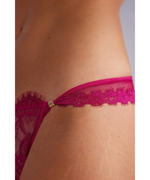 Intimissimi（インティミッシミ）の「Sensual Flowers