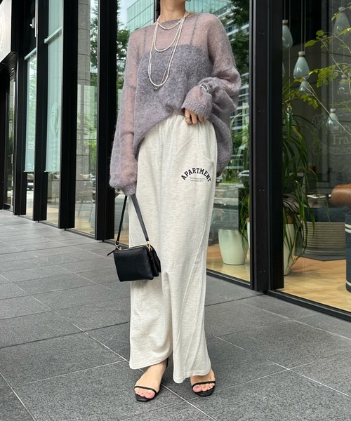 DouDou(ドゥドゥ)の「ミニ裏毛イージースカート(スカート・レディース・チャコールグレー/ベージュ・FREE)」の4枚目の写真