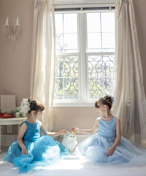 Catherine Cottage（キャサリンコテージ）の「スパンコールレースチュールドレス（ドレス・キッズ・ミント/ネイビー/シルバー/バーガンディー/ゴールド/ローズ/コーラルピンク/サックスブルー/ブルー/ライラック/ブルーグリーン/イエロー/ピンク/オフホワイト・100/110/140/130/120）」の20枚目の写真