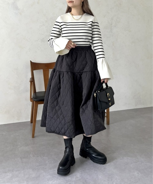 prose verse(プロズヴェール)の「ベルスリーブパールフレアニット(ニット/セーター・レディース・オフホワイト/ブラック・MEDIUM/LARGE)」の9枚目の写真