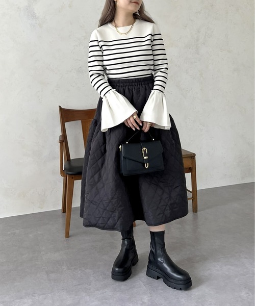 prose verse(プロズヴェール)の「ベルスリーブパールフレアニット(ニット/セーター・レディース・オフホワイト/ブラック・MEDIUM/LARGE)」の10枚目の写真