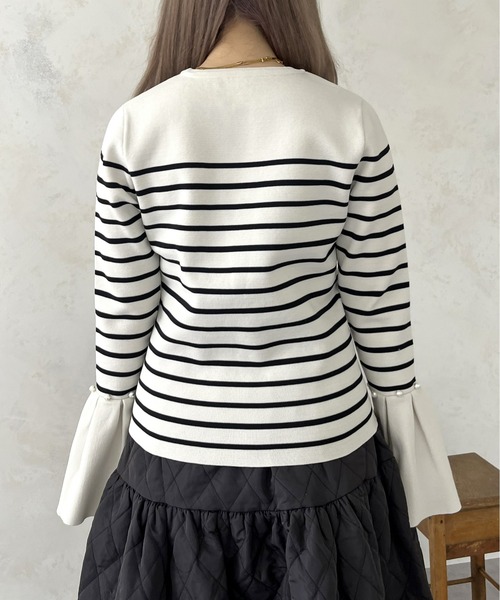 prose verse(プロズヴェール)の「ベルスリーブパールフレアニット(ニット/セーター・レディース・オフホワイト/ブラック・MEDIUM/LARGE)」の15枚目の写真