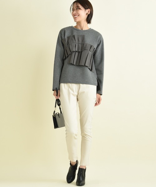 INTERPLANET（インタープラネット）の「異素材アシメフリルデザインプルオーバー（Tシャツ/カットソー・レディース・ブラック/オフホワイト/チャコールグレー・FREE）」の10枚目の写真