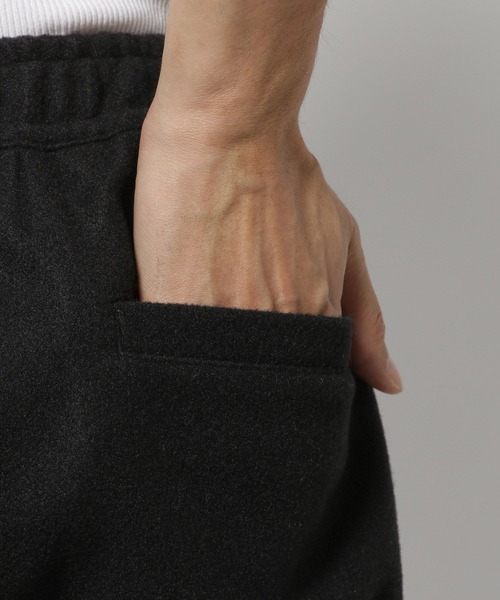 niko and...（ニコアンド）の「カットメルトンイージーパンツ（その他パンツ・メンズ・ナチュラル/ブラック・LARGE/MEDIUM）」の10枚目の写真