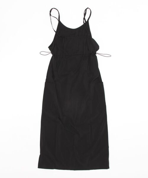 ANAP(アナップ)の「フロントジップミリタリーキャミワンピース(ワンピース・レディース・ブラック/グレイッシュベージュ・FREE)」の3枚目の写真