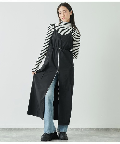 ANAP(アナップ)の「フロントジップミリタリーキャミワンピース(ワンピース・レディース・ブラック/グレイッシュベージュ・FREE)」の18枚目の写真